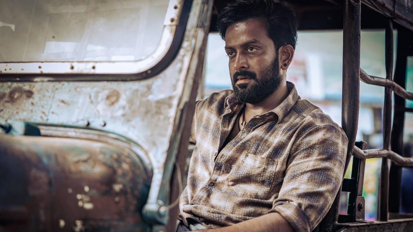 Vilayath Buddha negative audience reviews
