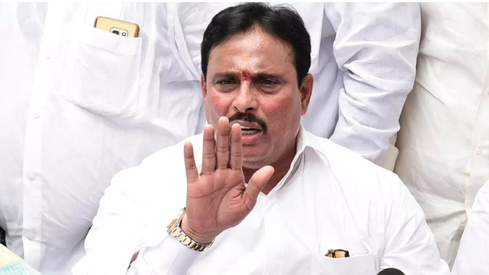 Danam Nagender on resignation issue