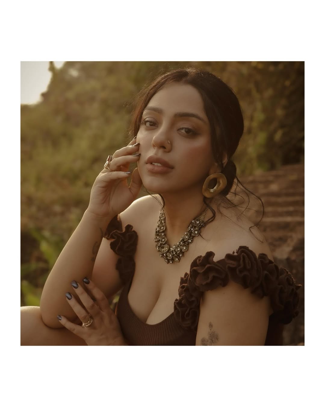 Deviyani Sharma Flaunts Curves In Tight Brown Set