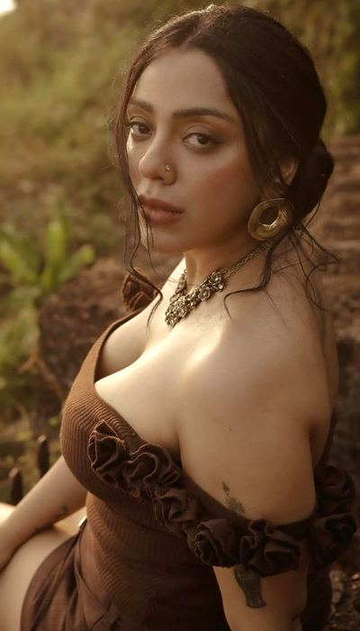 Deviyani Sharma Raises Heat In Ribbed Outfit Shot