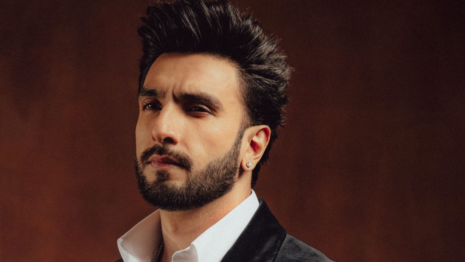 Dhurandhar weak advance booking report