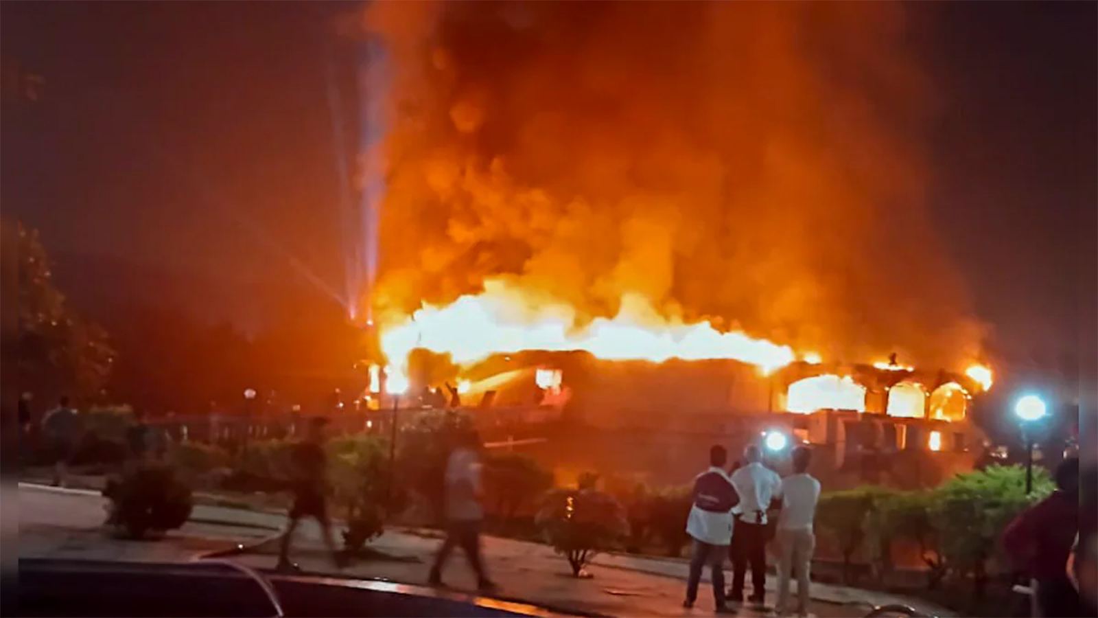 Goa nightclub fire after cylinder explosion