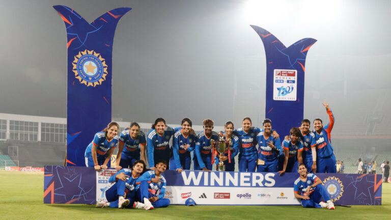 India seal 5-0 WT20I whitewash vs Sri Lanka