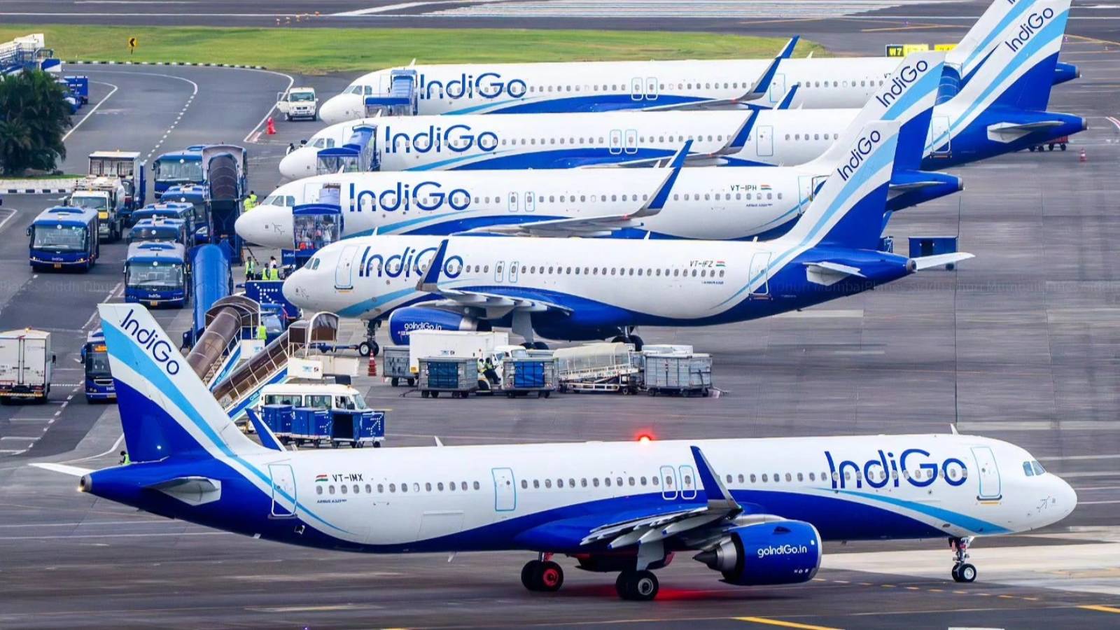 Indigo Crisis: Mass Flight Cancellations Hurt Passengers
