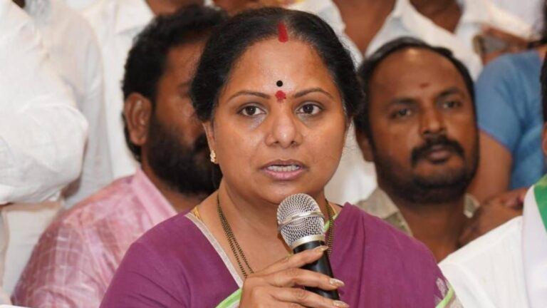 Kavitha and KCR political tension