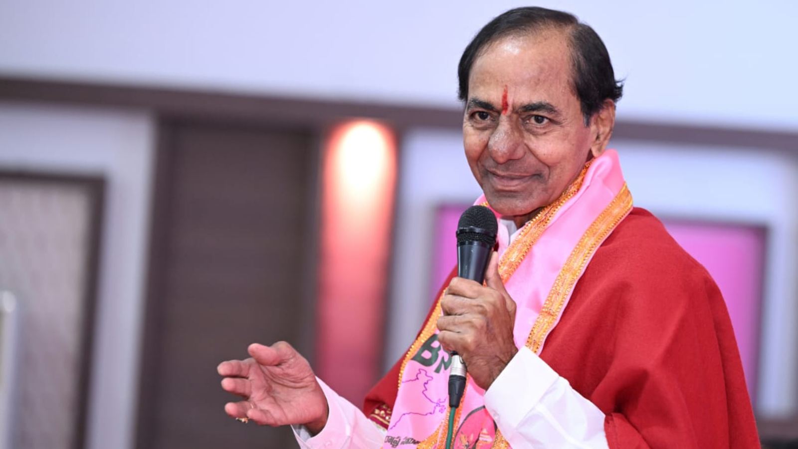KCR addressing media on BRS politics