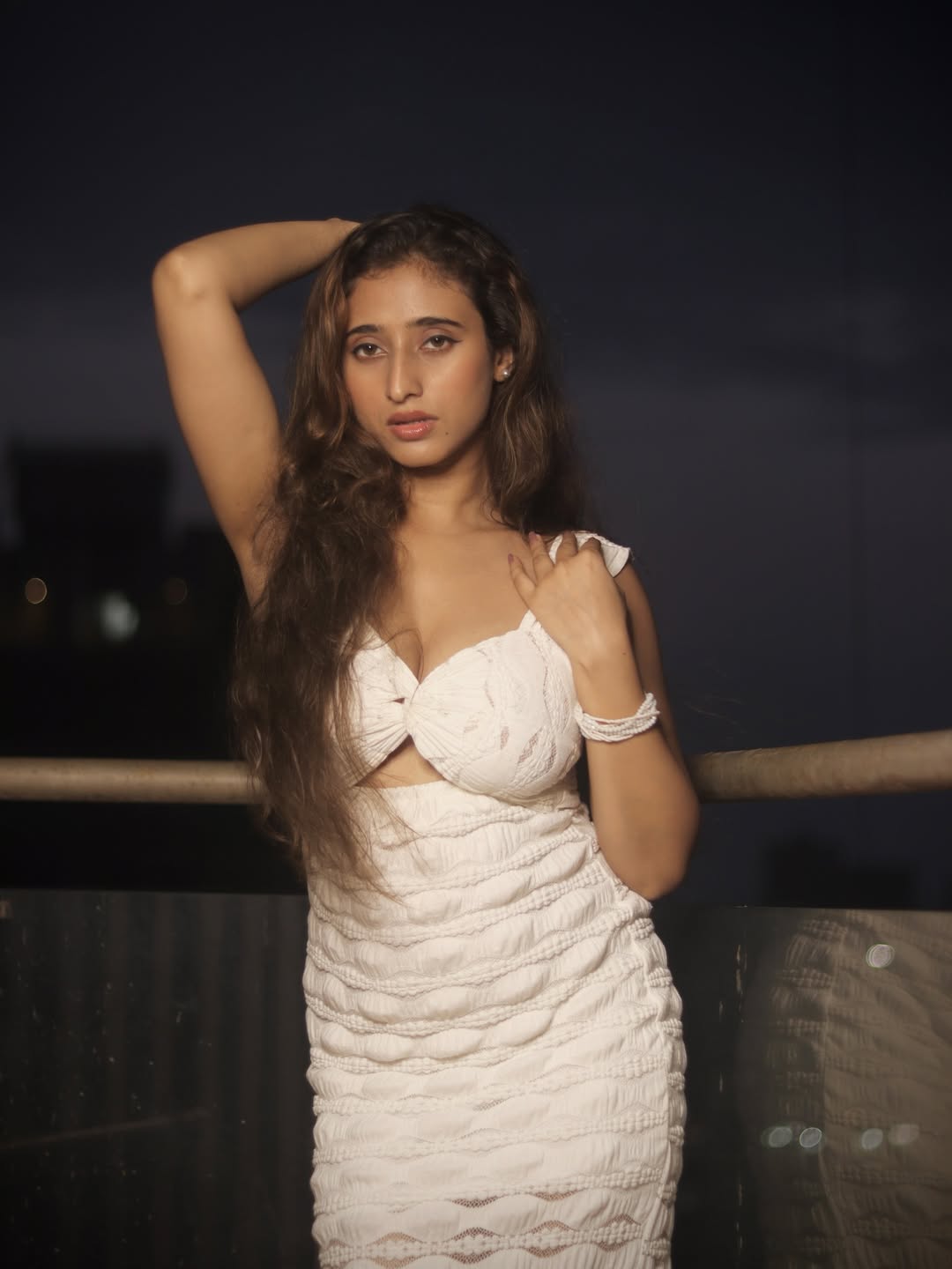 Kheyali Nath Sizzling Avatar In Trendy Style Pic