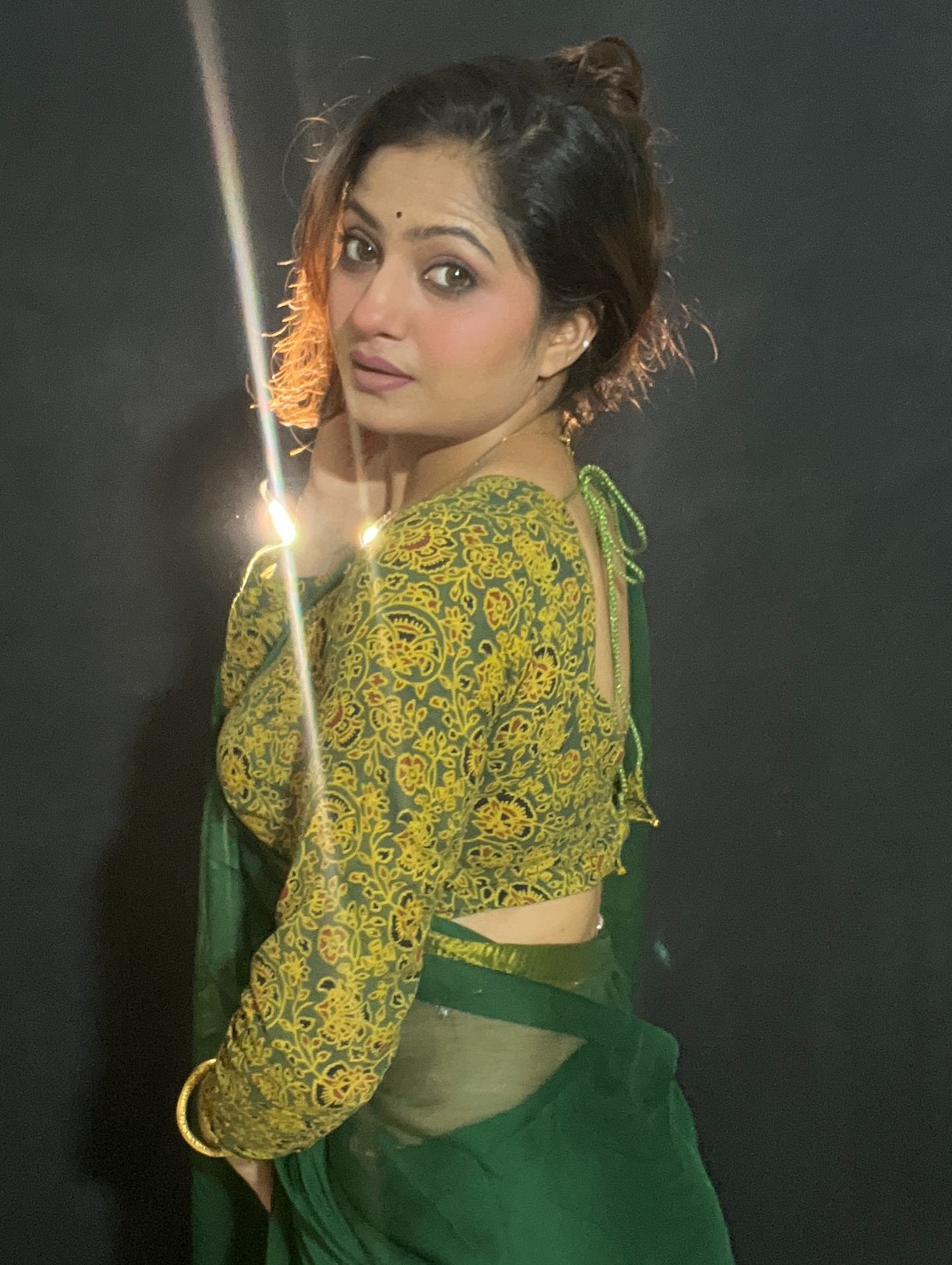 Khushboo Joshi’s Serene Green Saree Moment