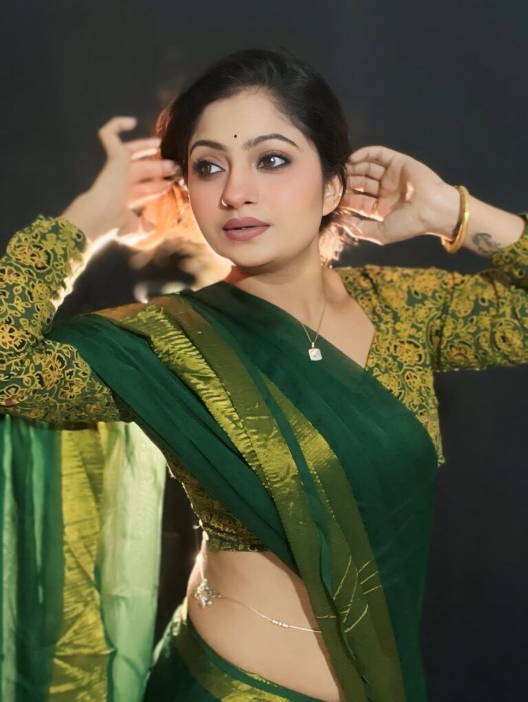 Khushboo Joshi In Elegant Green Saree Pose