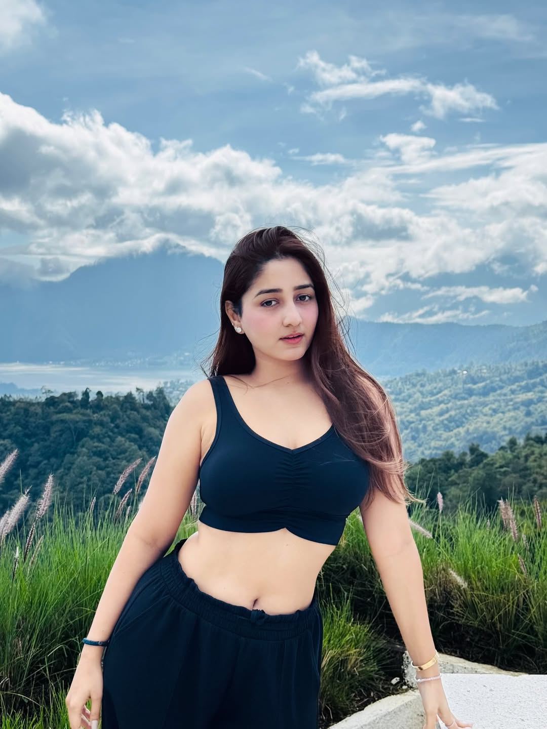 Kuhoo Paranjape Flaunts Midriff In Sporty Look