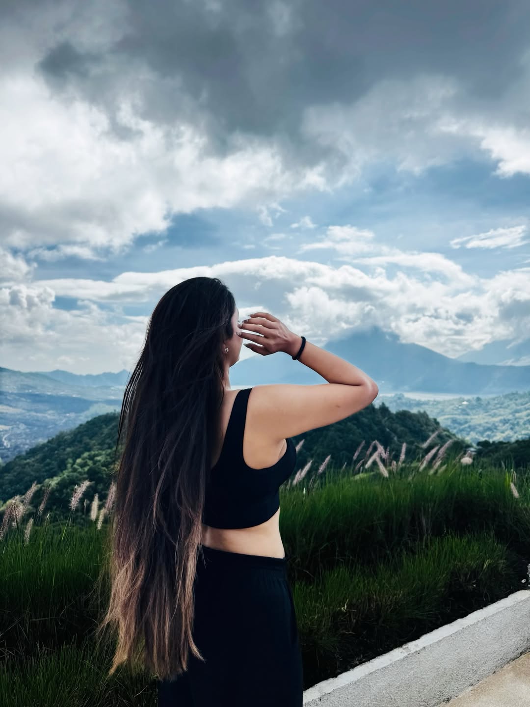 Kuhoo Paranjape Looking Away Pose In Mountains