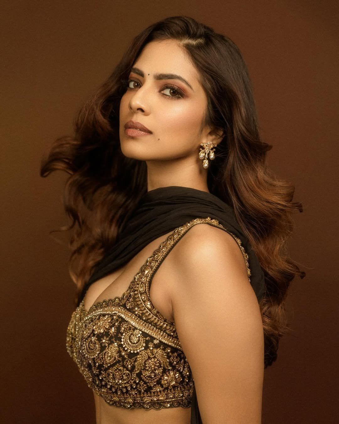 Malavika Mohanan Looks Fierce With Wavy Hairdo