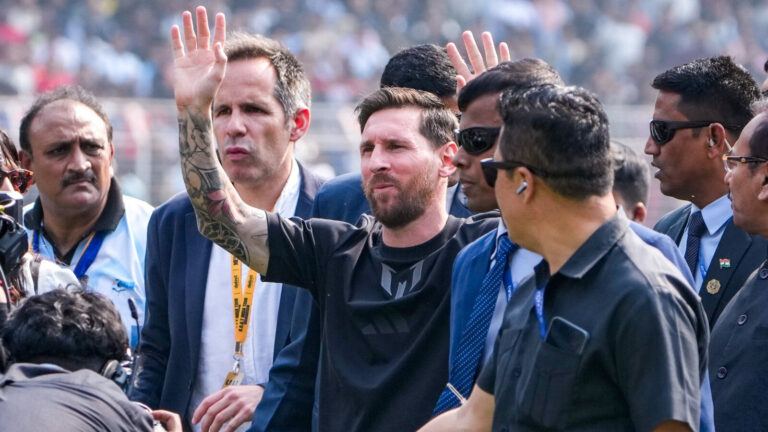 Messi Kolkata event chaos at Salt Lake Stadium
