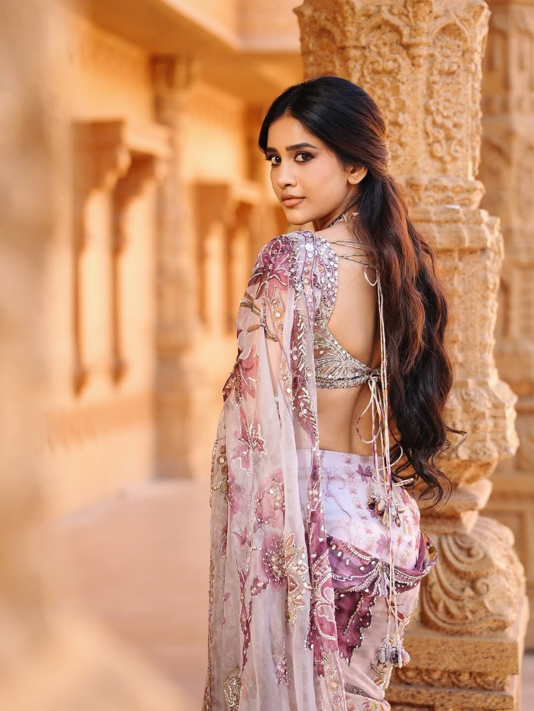 The Actress Flaunts Her Back In A Saree Blouse