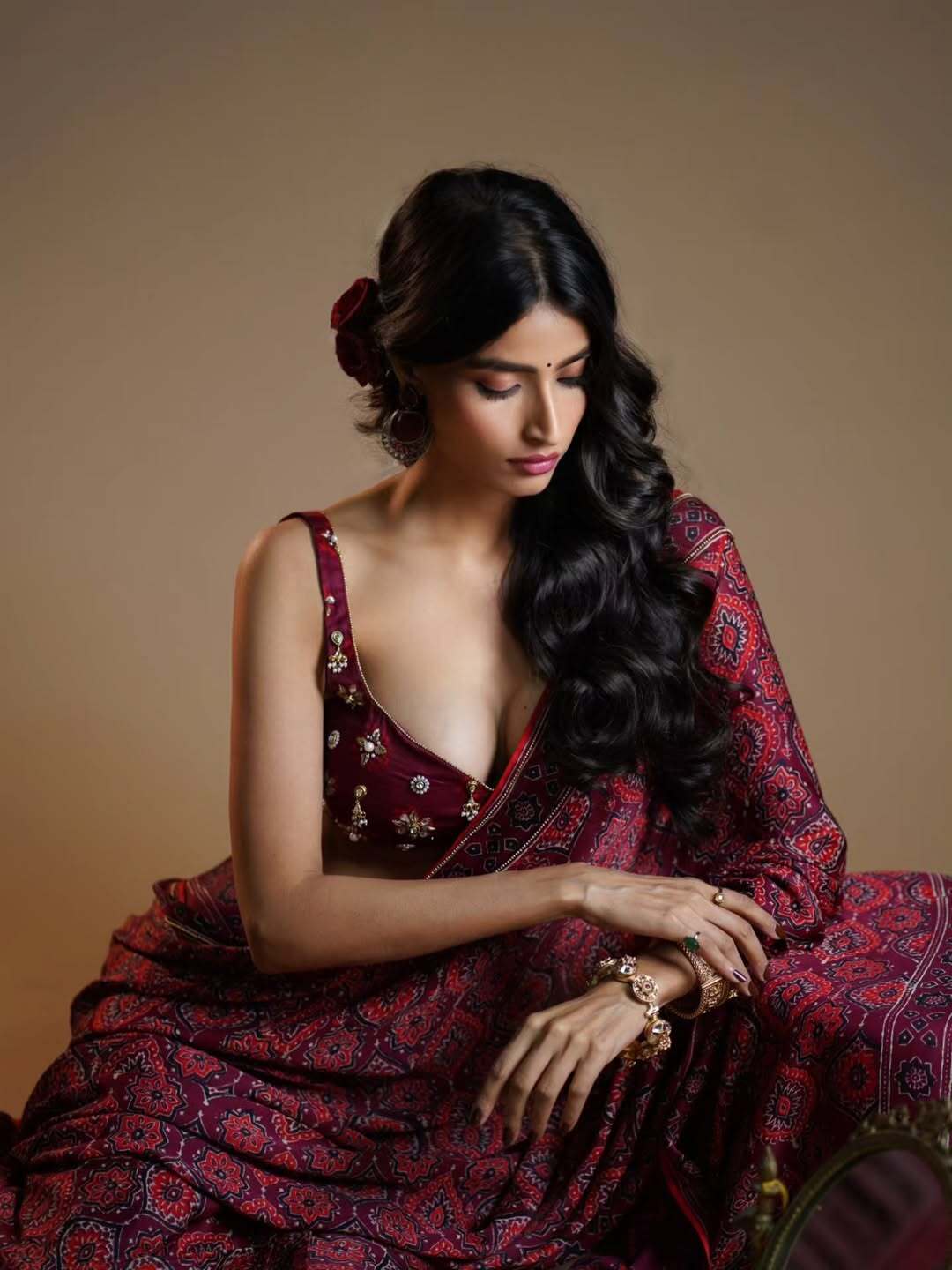 Neikitha Poses Elegant In Maroon Saree Look