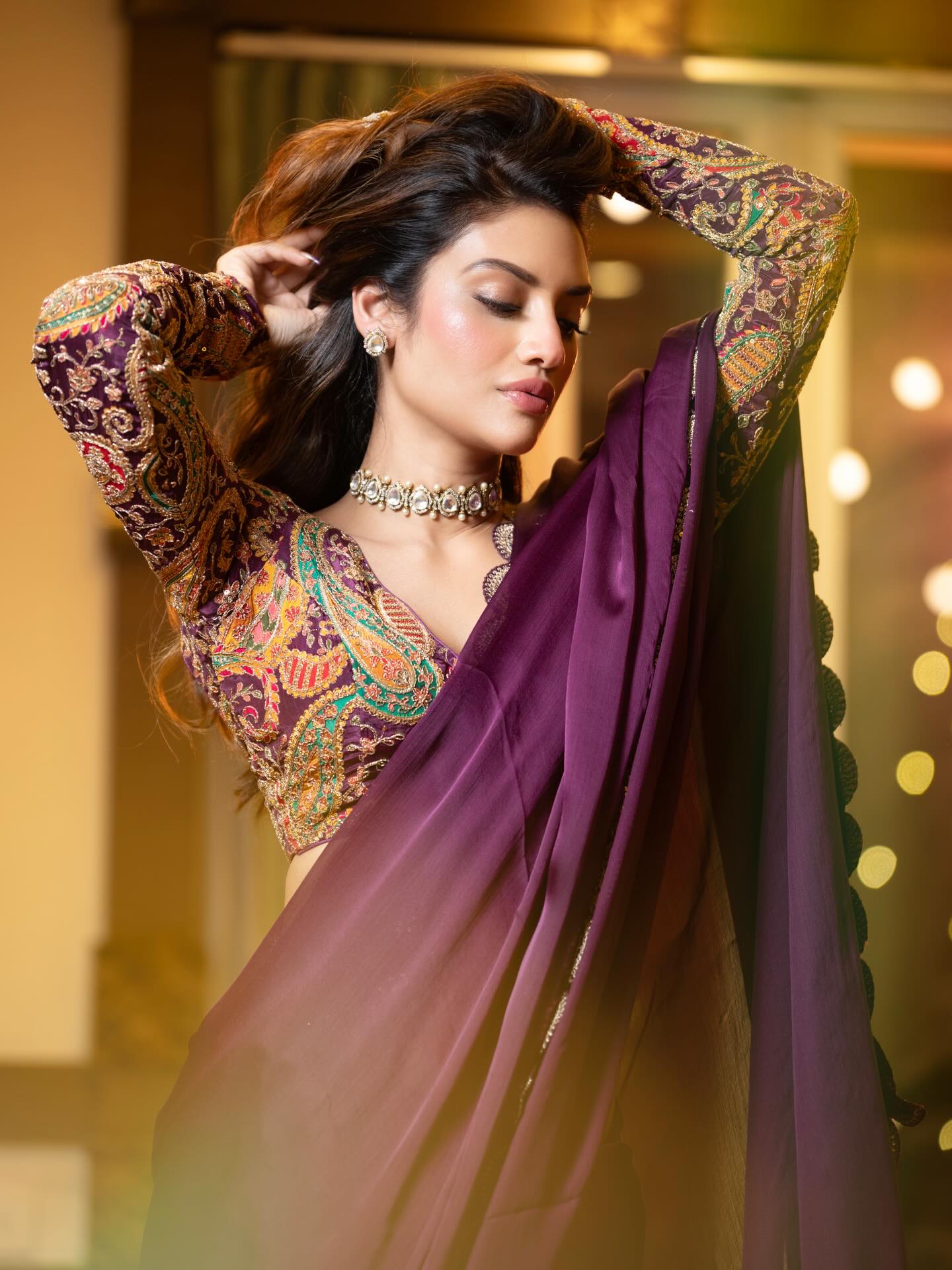 Nussrat Jahan Flaunts Regal Saree Confidence