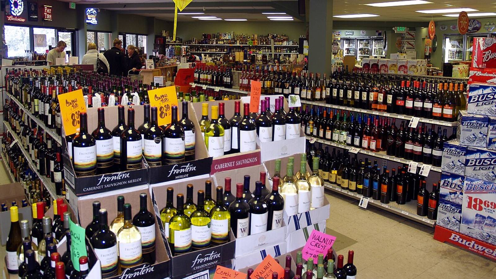 Record liquor and beer sales in Telangana