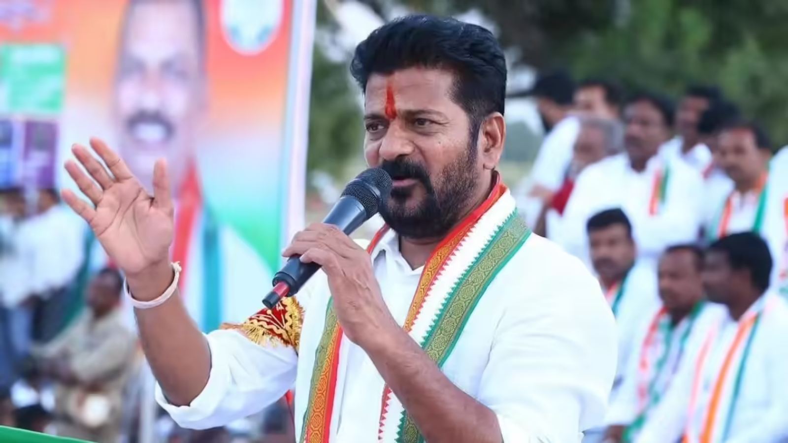 Revanth Reddy vows to prevent KCR and BRS from returning to power in Telangana