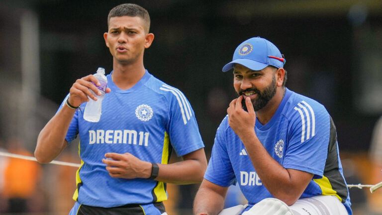 Rohit Sharma with Yashasvi Jaiswal