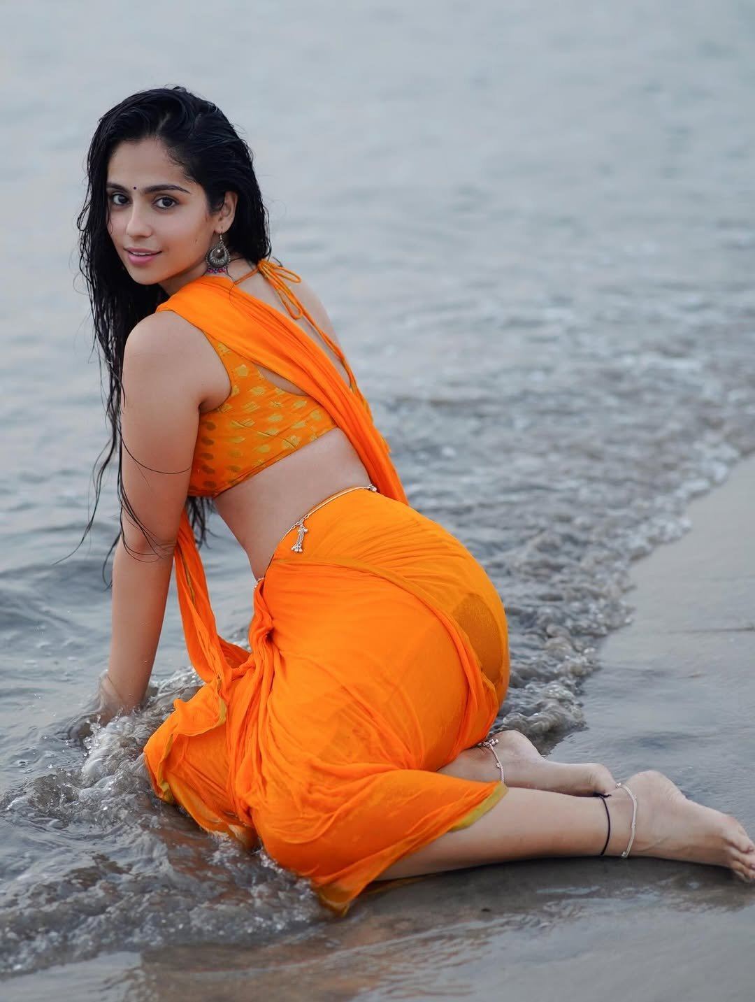 Rose Sardana Flaunting Curves In Desi Beach Wear Set