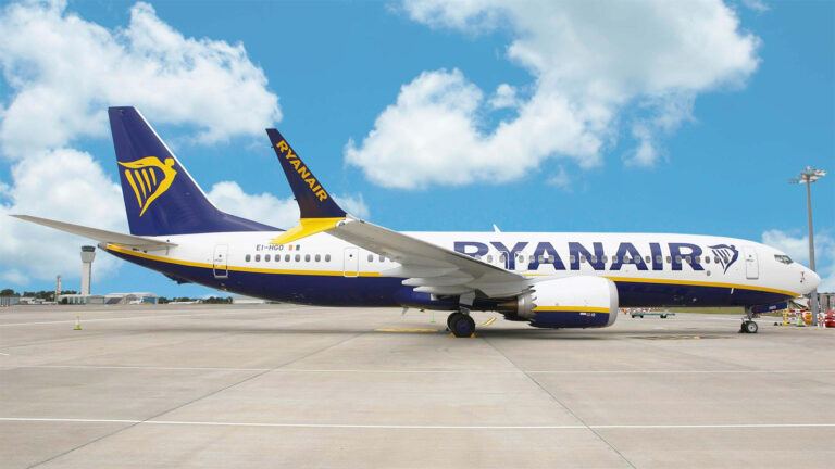 Ryanair pilot behaviour angers passengers