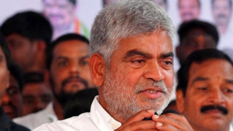 Salary slips in BRS defection case