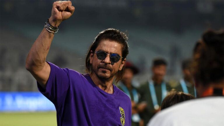 Shah Rukh Khan with Kolkata Knight Riders