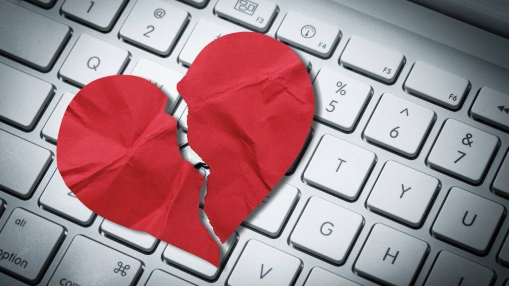 Social Media Scams Rise as Fake Love Traps Victims