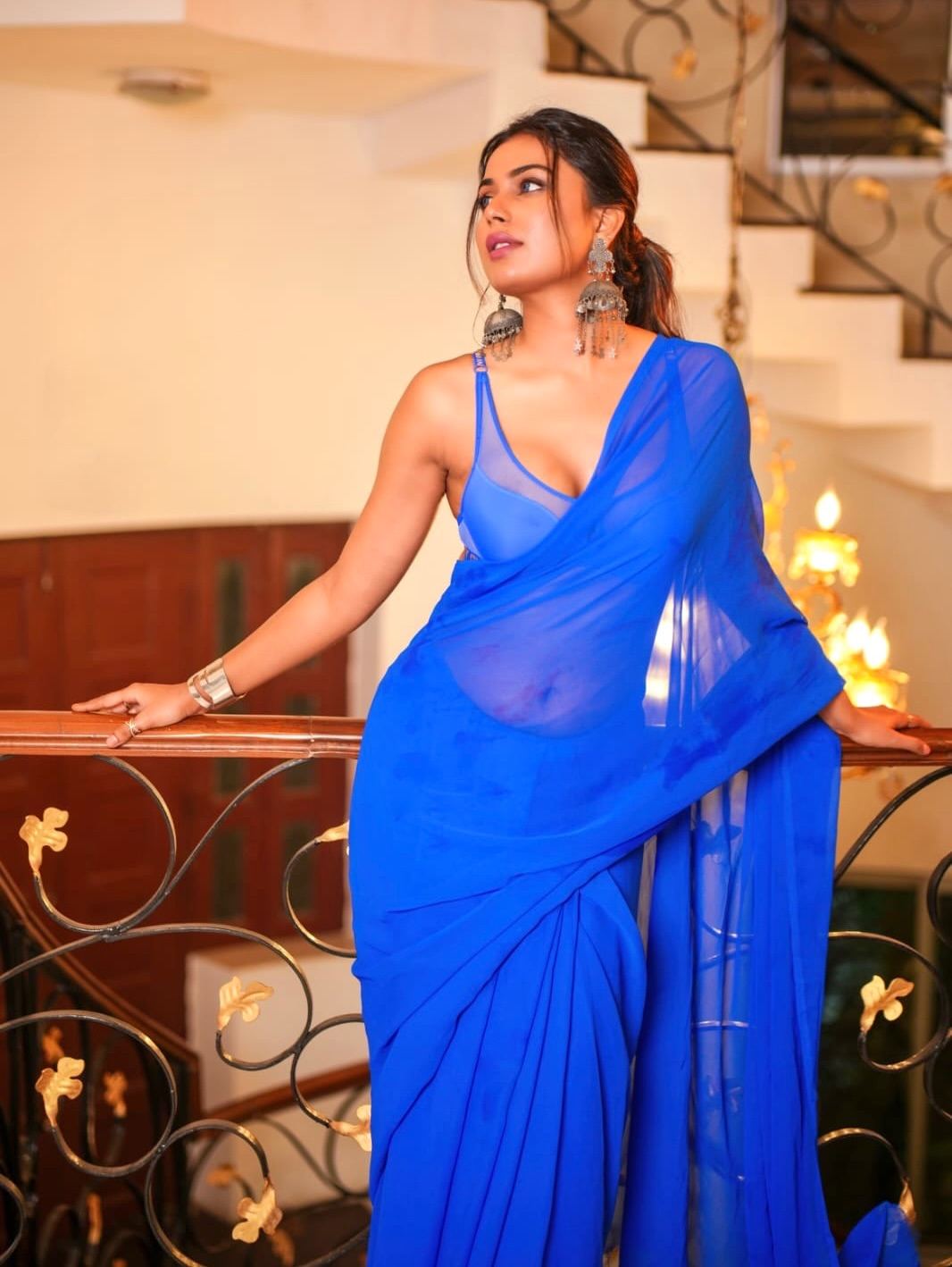 SristiPriya Das Looking Sultry In Sheer Saree Pic