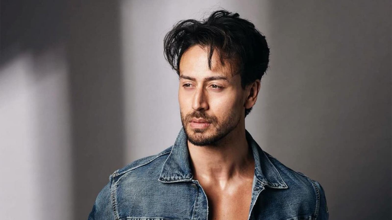 Tiger Shroff villain role in Lag Jaa Gale