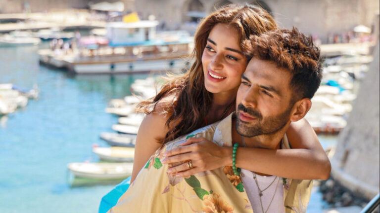 Tu Meri Main Tera review poster