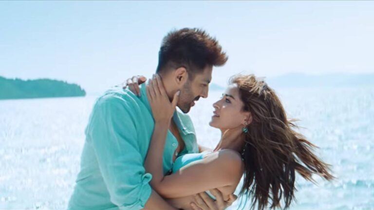 Tu Meri Main Tera trailer still