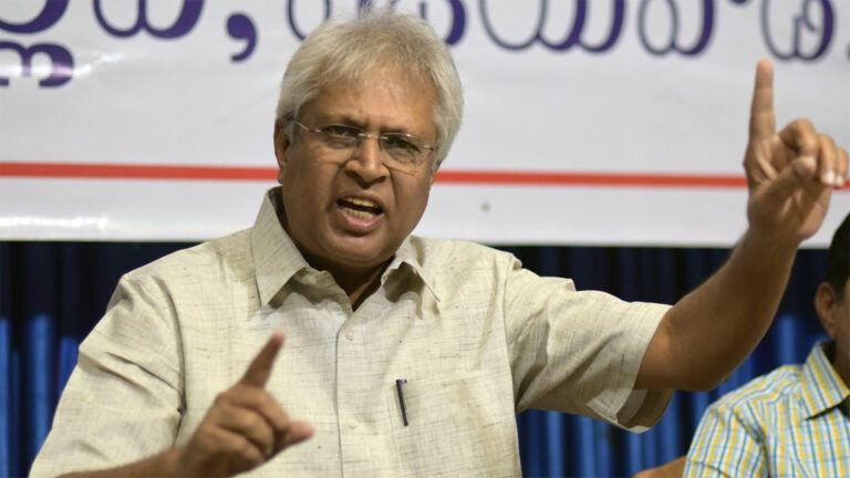 Undavalli Arun Kumar Political Remarks