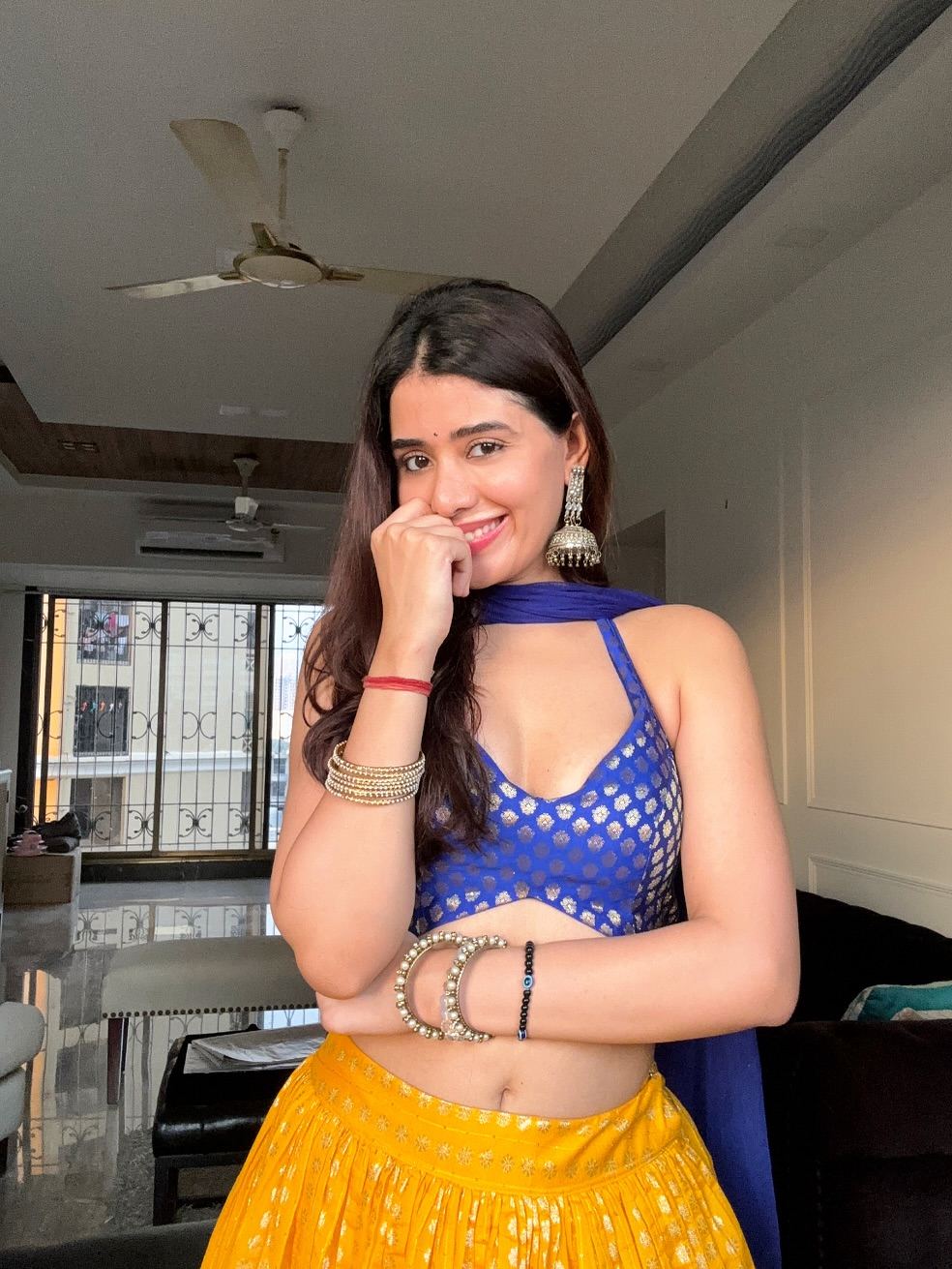 Aarti Chhikara Playful Shy Expression In Outfit!