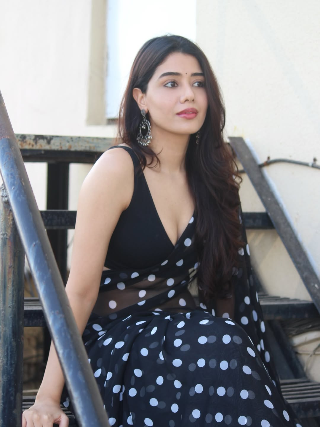 Actress Aarti Chhikara In A Spicy Polka Pattern.