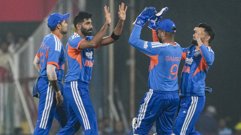 Abhishek Sharma Suryakumar Yadav Guwahati T20I