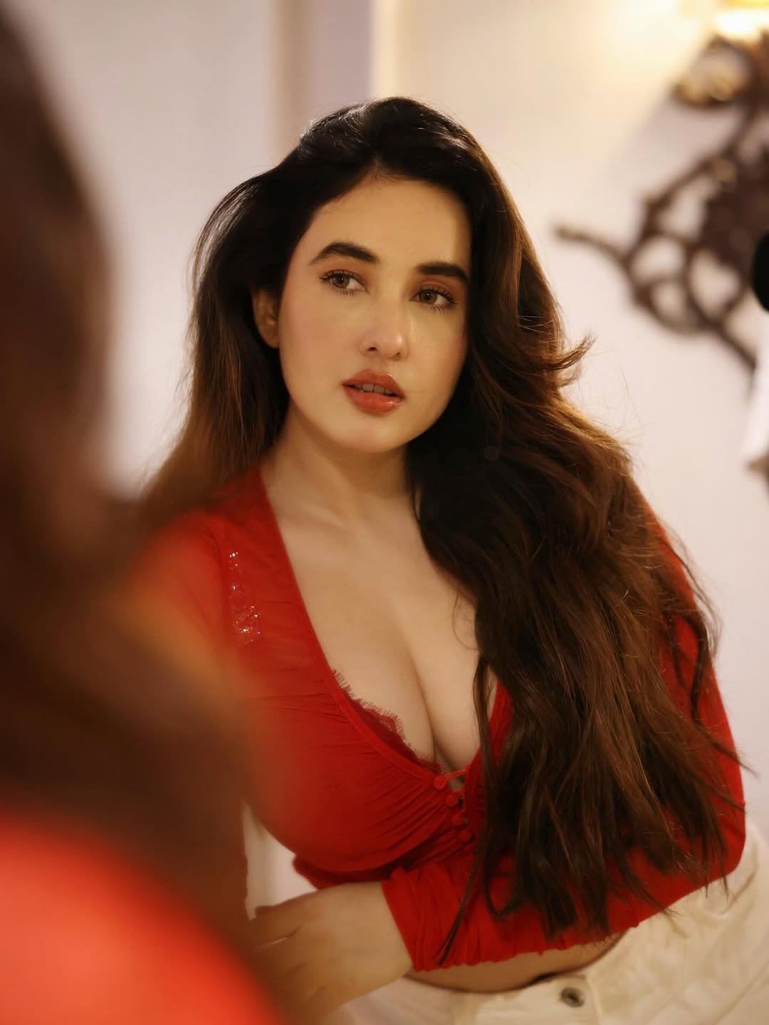 Aditi Budhathoki Flaunts Curves In White Pants