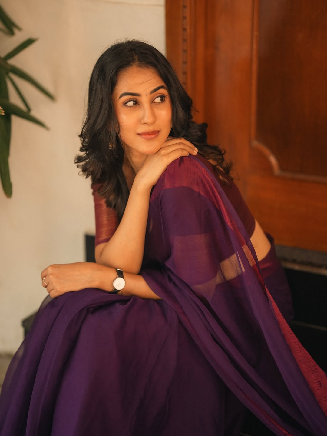 Akshaya Hariharan Looks Stunning In Saree Pics