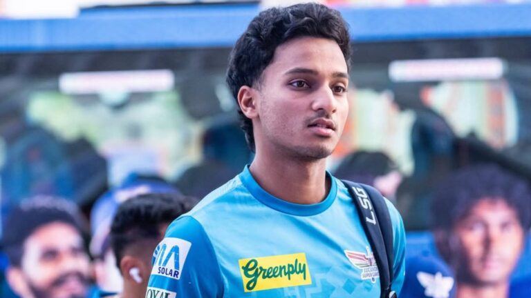 Ayush Badoni batting in ODI match