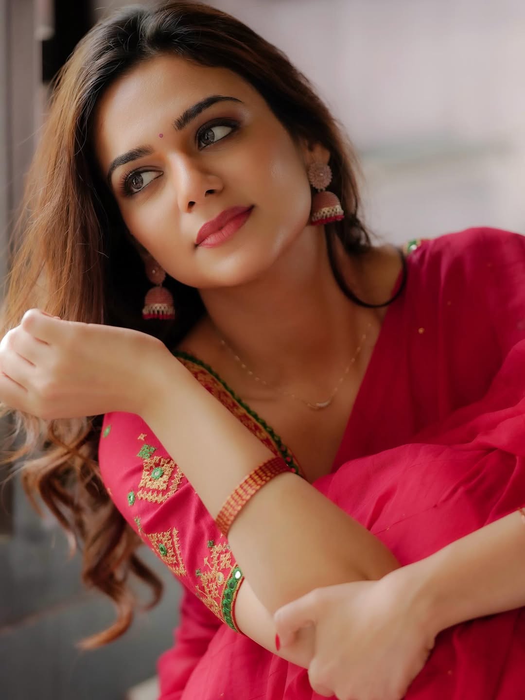 Bhavya Trikha Elegant Jhumka Earring Close Up