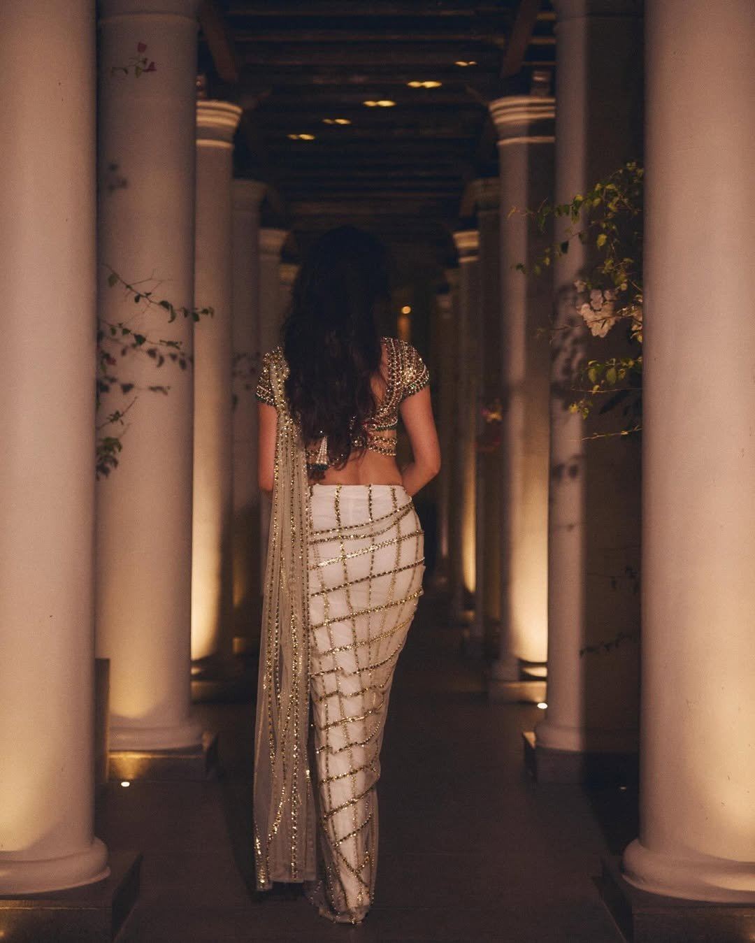 Disha Patani Trendy Embellished Backless Blouse!