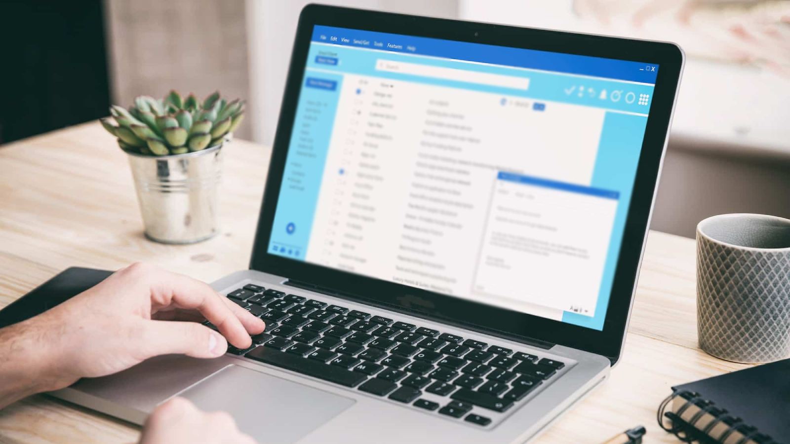 DS-160 update warning email for B-2 visa