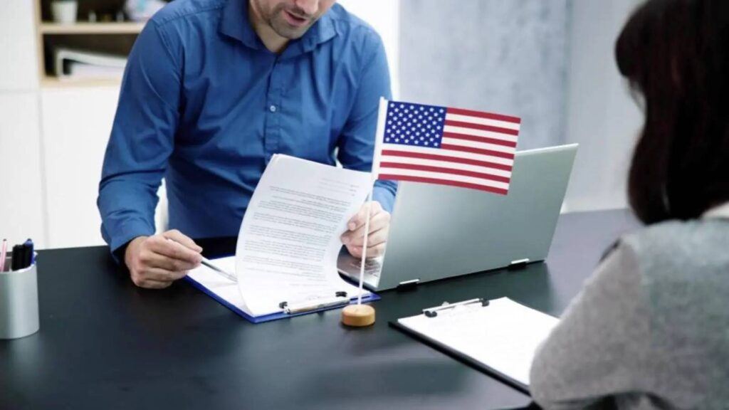 F-1 OPT SEVIS error causes visa risk