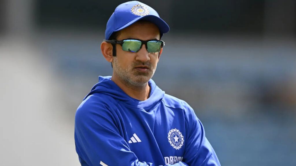 Gautam Gambhir with Team India players