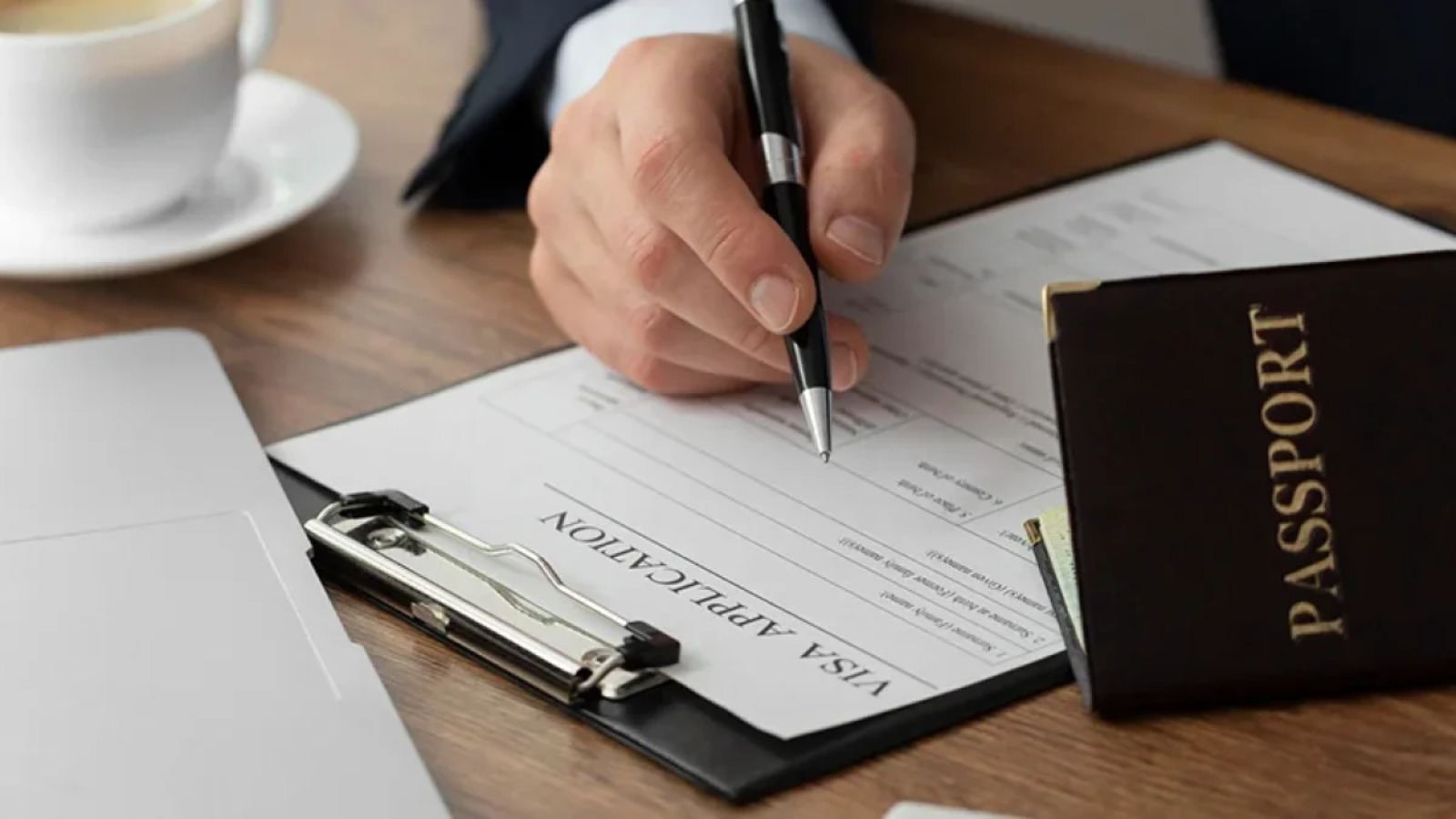 H-1B change of status B-2 visa issue