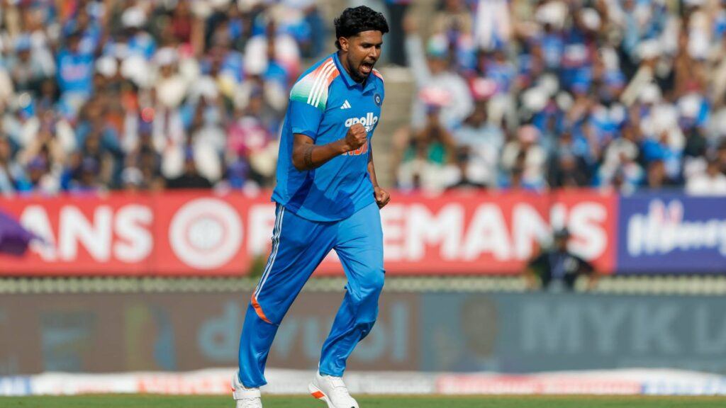 Harshit Rana bowling for KKR