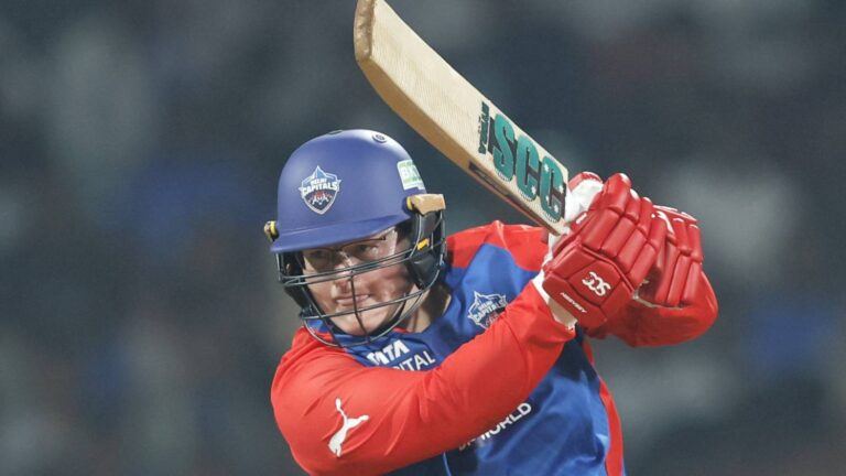 Lizelle Lee reacts after stumping decision