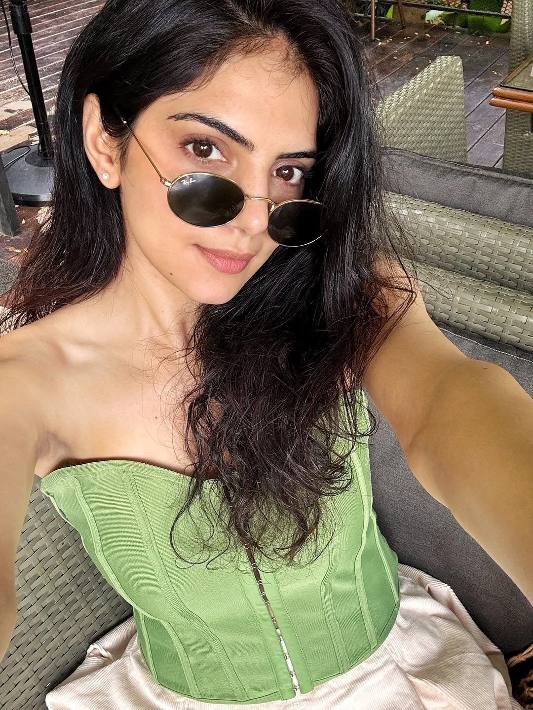 Actress Misha Narang In A Trendy Cafe Setting!!