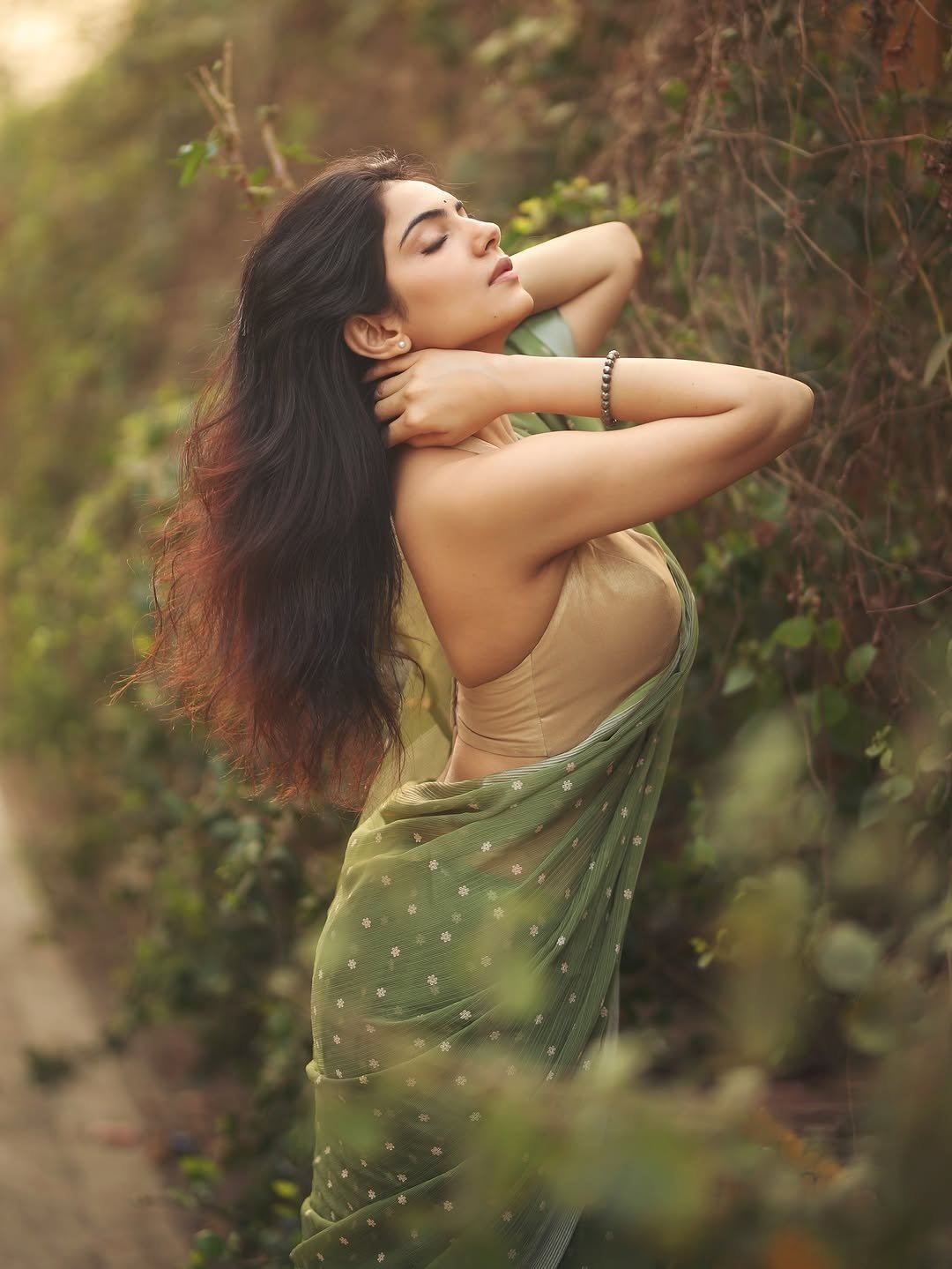 Misha Narang Captivates With An Expressive Gaze.