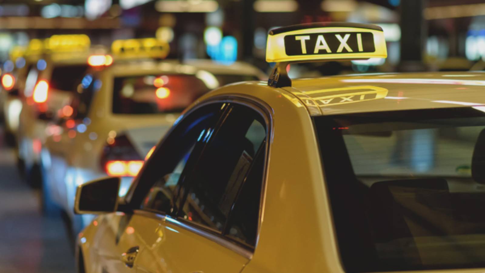 Mumbai airport cab scam case